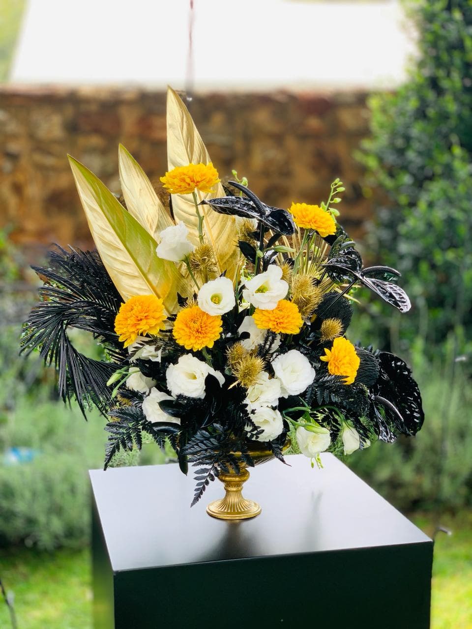 Garden celebrations floral detail